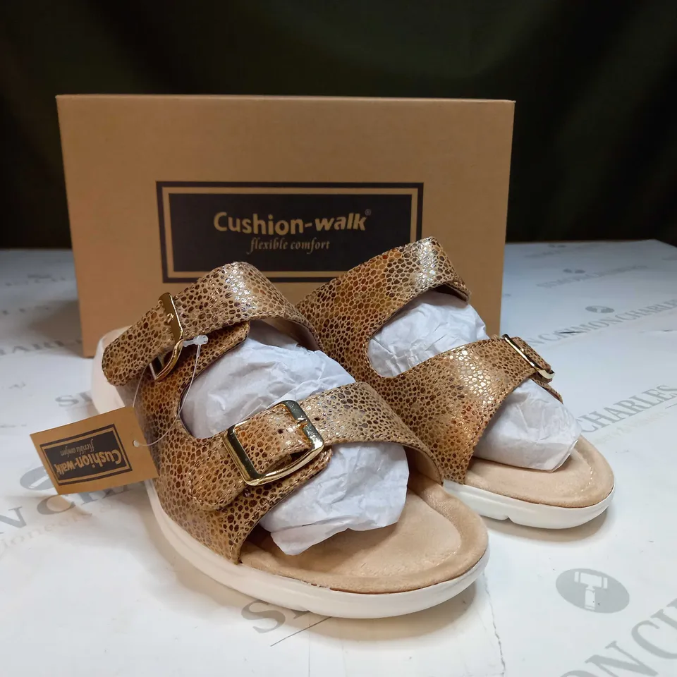 BOXED PAIR OF CUSHION WALK STRAPPY SANDALS - SIZE 8