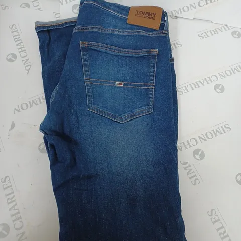 TOMMY HILFIGER DENIM JEANS SIZE W36 L34