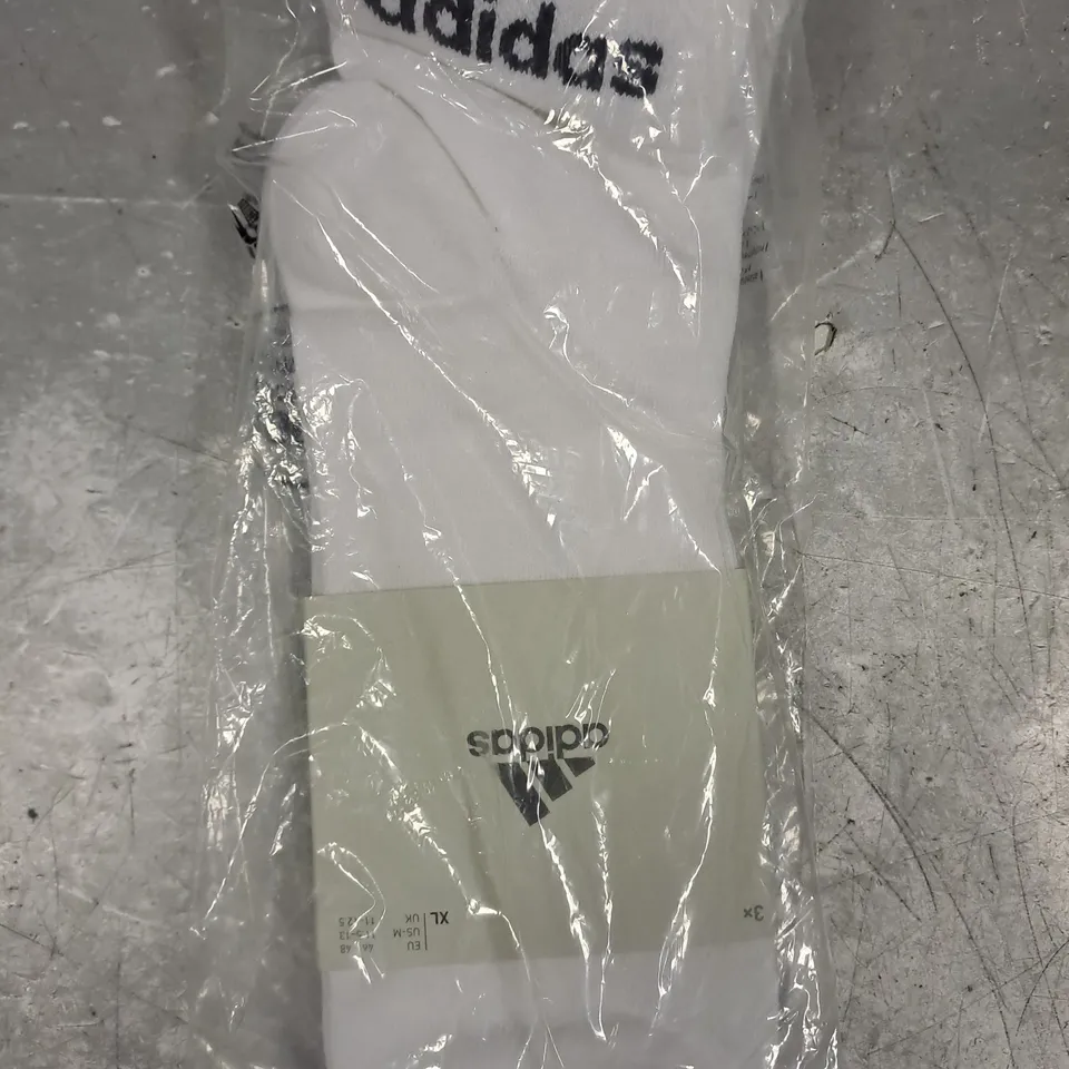 ADIDAS ANKLE SOCKS IN WHITE (3 PAIRS) SIZE XL