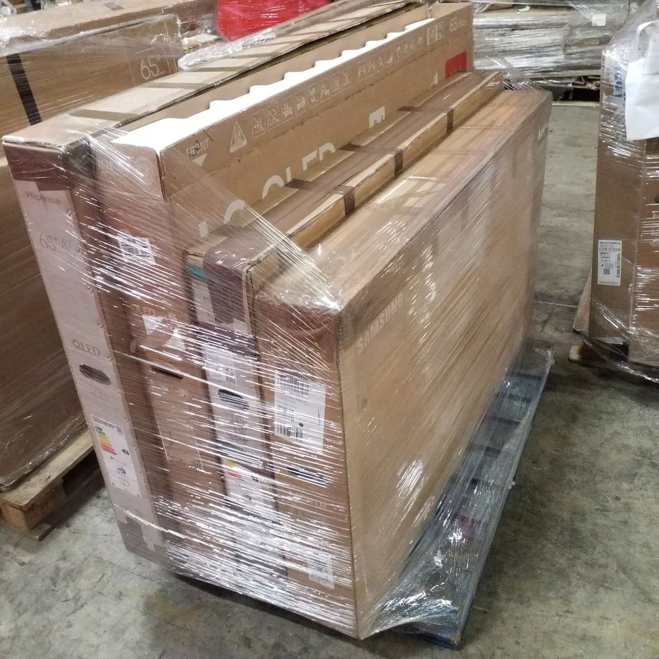 PALLET OF 5 ASSORTED DAMAGED TVS INCLUDING