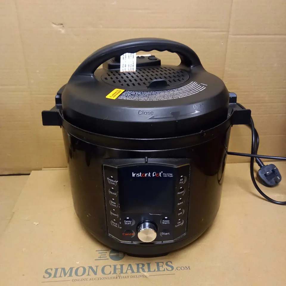 INSTANT POT PRO CRISP ELECTRIC MULTI COOKER