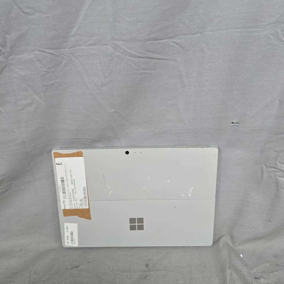 MICROSOFT SURFACE PRO 5 TABLET – I5-7300U, 8GB RAM, 256GB, 12.3" DISPLAY (TABLET ONLY)