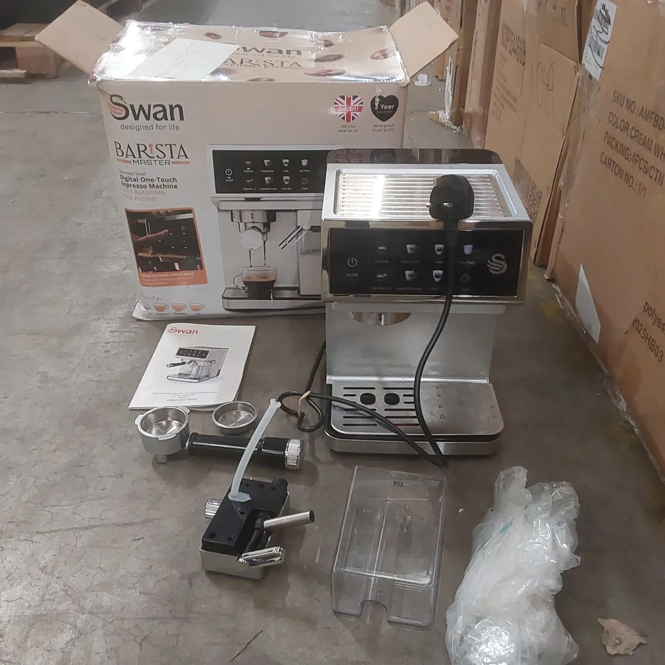 BOXED SWAN SK22154 PUMP ESPRESSO DIGITAL COFFEE MACHINE (1 BOX)