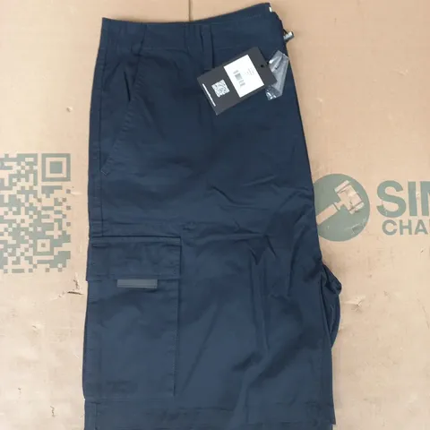 WEEKEND OFFENDER MASCIA SHORTS IN NAVY SIZE XL