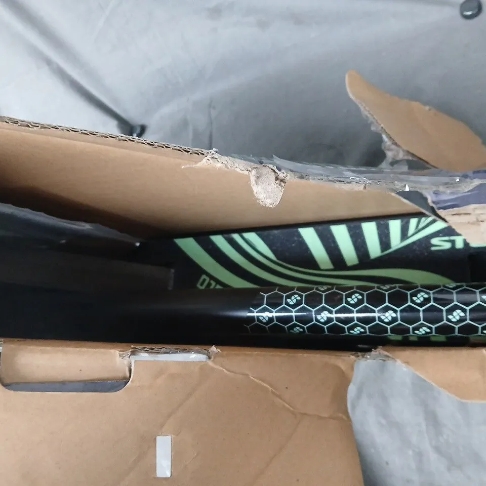 BOXED STUNTED PSYCH-GO STUNT SCOOTER