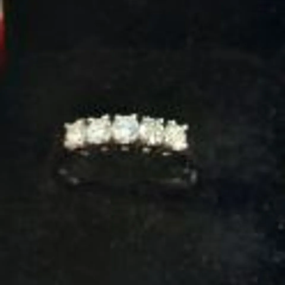 18CT WHITE GOLD FIVE STONE HALF ETERNITY RING SET WITH NATURAL DIAMONDS