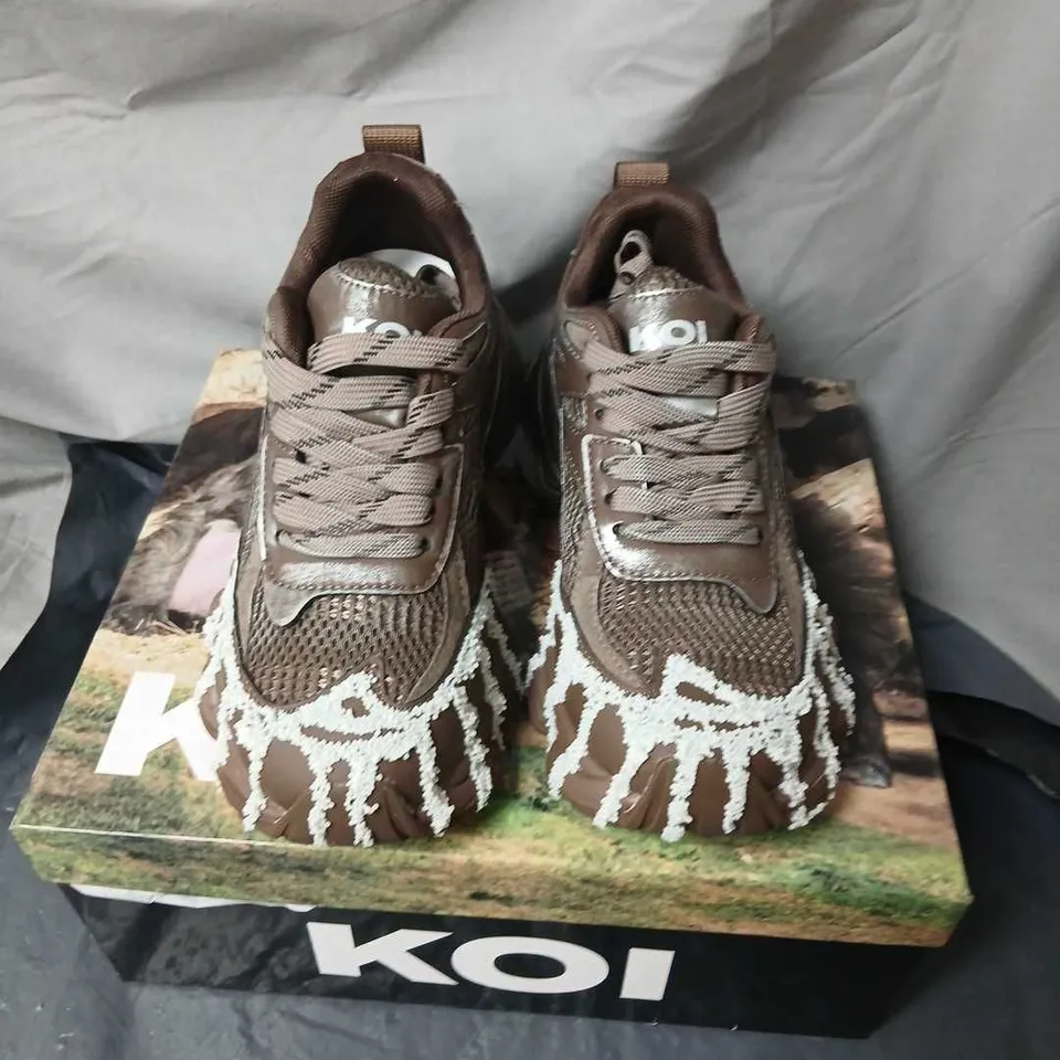 KOI FOREST LINES MEGA CHUNKY TRAINERS - KHAKI, UK3