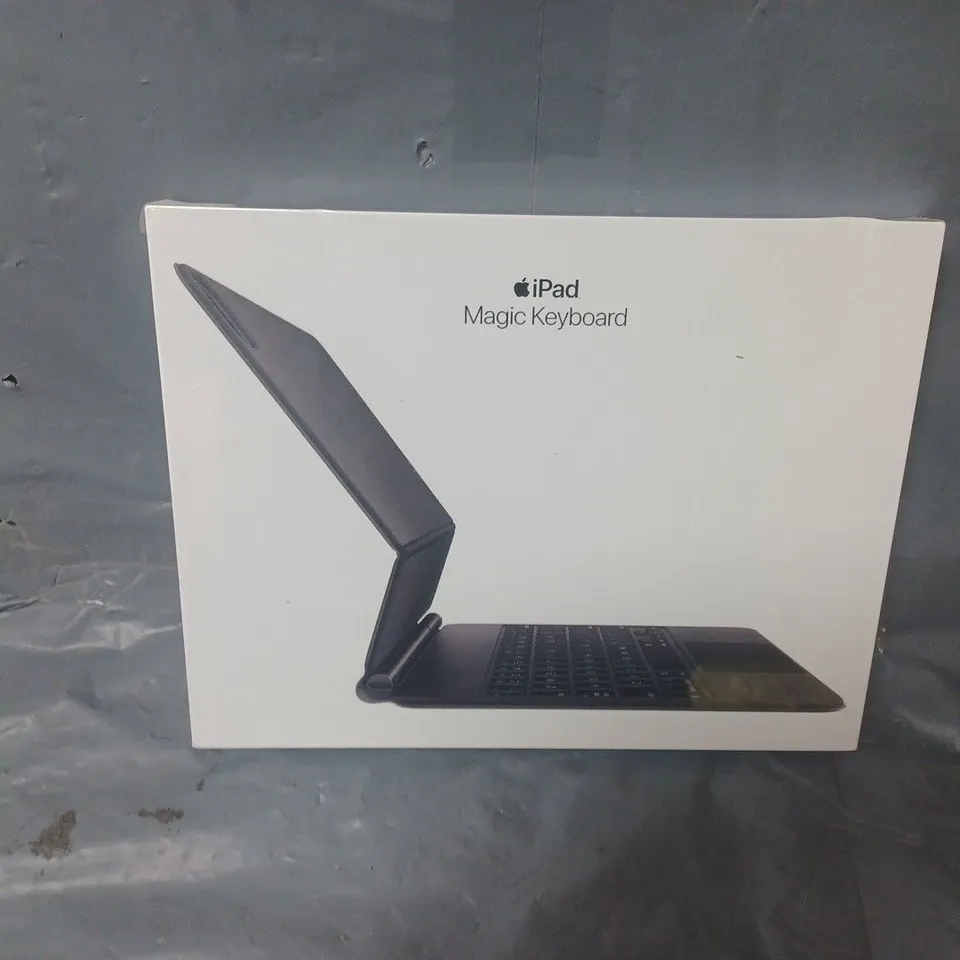 BOXED AND SEALED APPLE IPAD MAGIC KEYBOARD