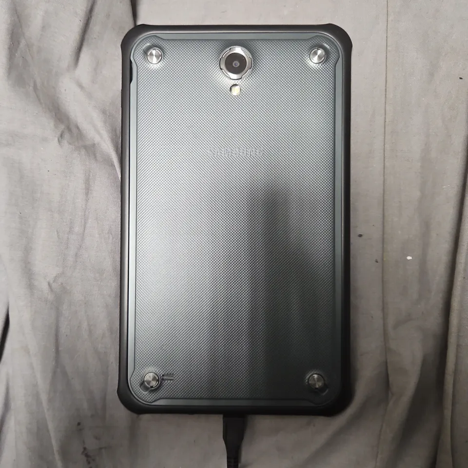 SAMSUNG GALAXY TABLET PC SM-T365 – BLACK RUGGED CASE