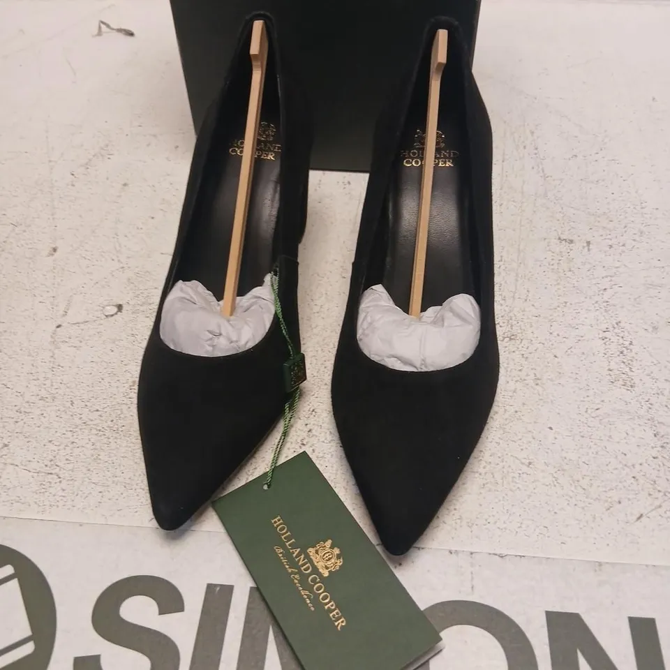 HOLLAND COOPER REGENCY COURT SHOE – BLACK SUEDE, UK SIZE 5 (WOMEN'S)