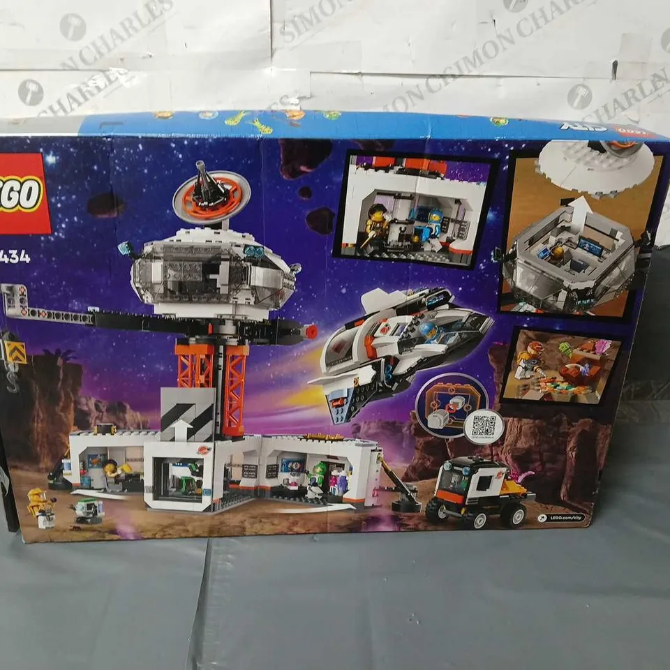 LEGO CITY SPACE BASE AND ROCKET LAUNCHPAD 60434