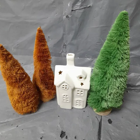 SET 3 LIGHT UP HOUSES WITH BOTTLEBRUSH TREES