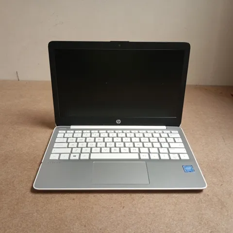 HP STREAM 11-AK0XXX LAPTOP