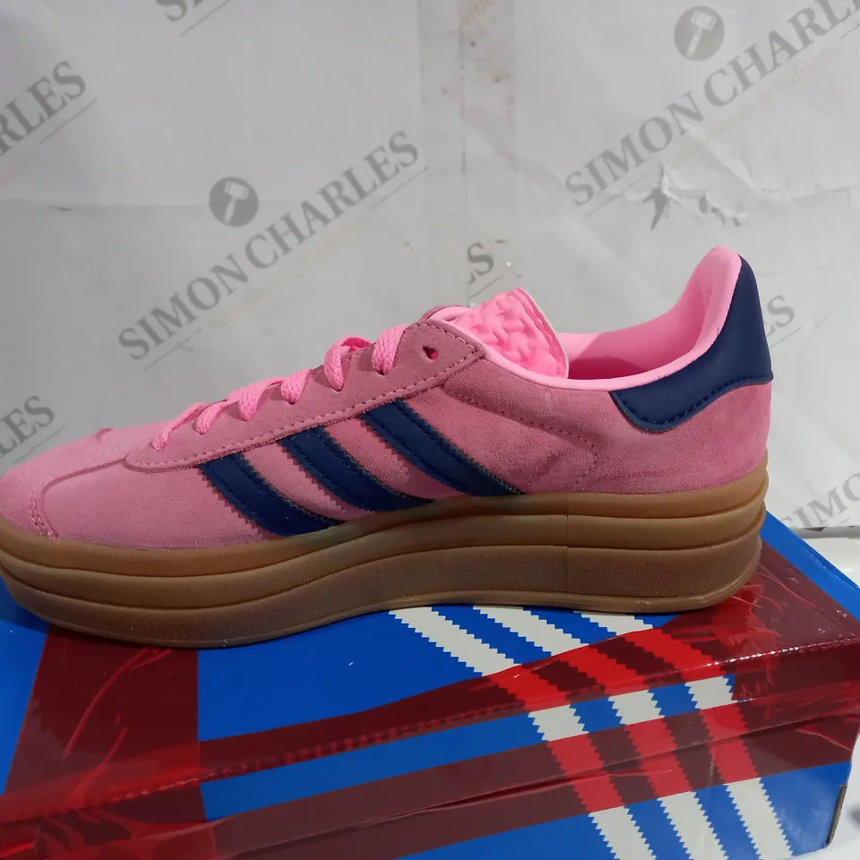 BOXED PAIR OF ADIDAS GAZELLE BOLD W PINK TRAINERS SIZE 5