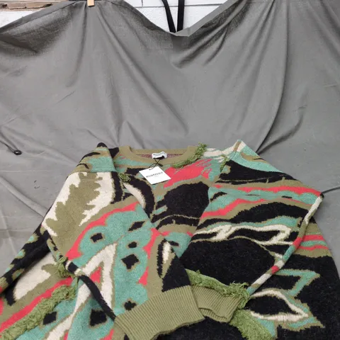 RUNWAY LONDON LONGLINE PATTERN JUMPER MULTI COLOUR MEDIUM WITH TAGS