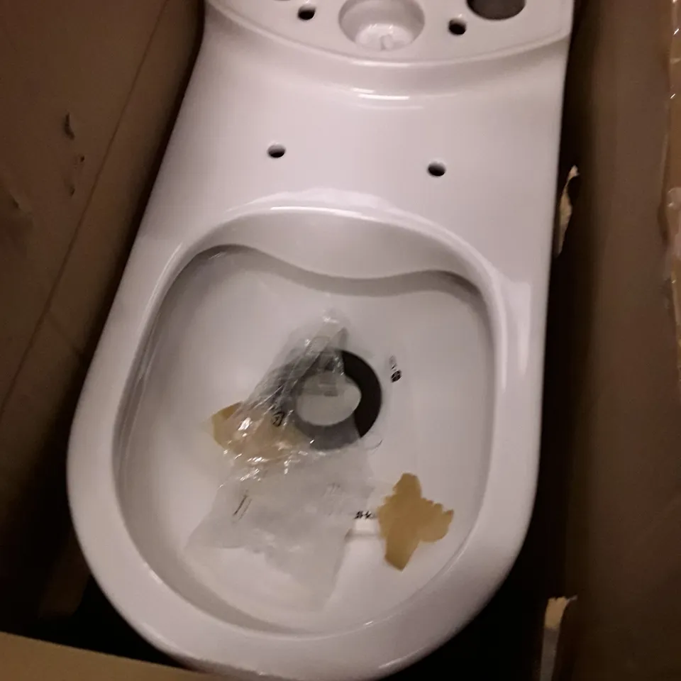 BOXED GOODHOME CAVALLY RIMLESS FULLY BACK TO WALL CLOSE COUPLED TOILET   