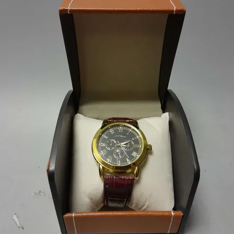 LA BANUS CHRONOGRAPH MOVEMENT LEATHER STRAP WRISTWATCH