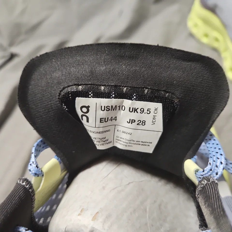 ON RUNNING CLOUDTEC MEN'S RUNNING SHOES – GREY/NEON, UK 9.5 (US 10, EU 44)