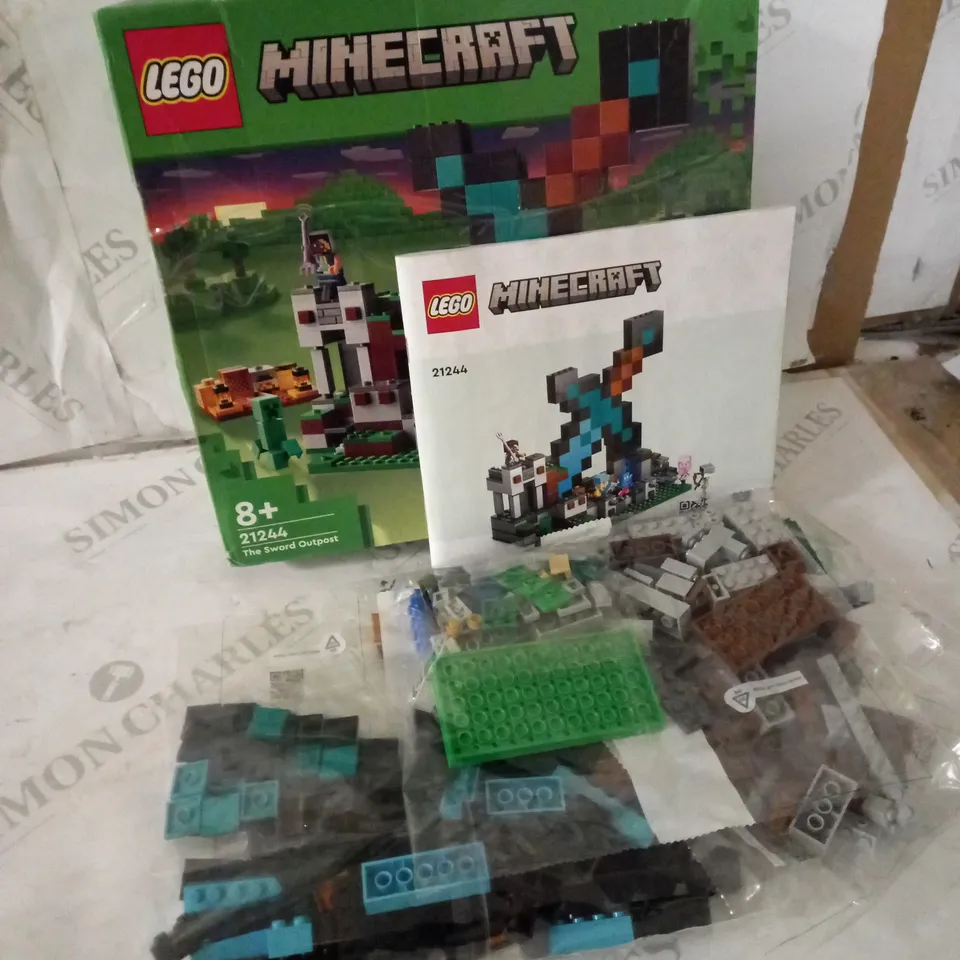 LEGO STAR WARS THE SWORD OUTPOST 21244 RRP £39.99