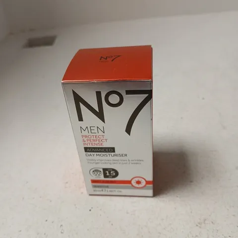 NO7 MEN PROTECT & PERFECT INTENSE ADVANCED DAY - 50ML