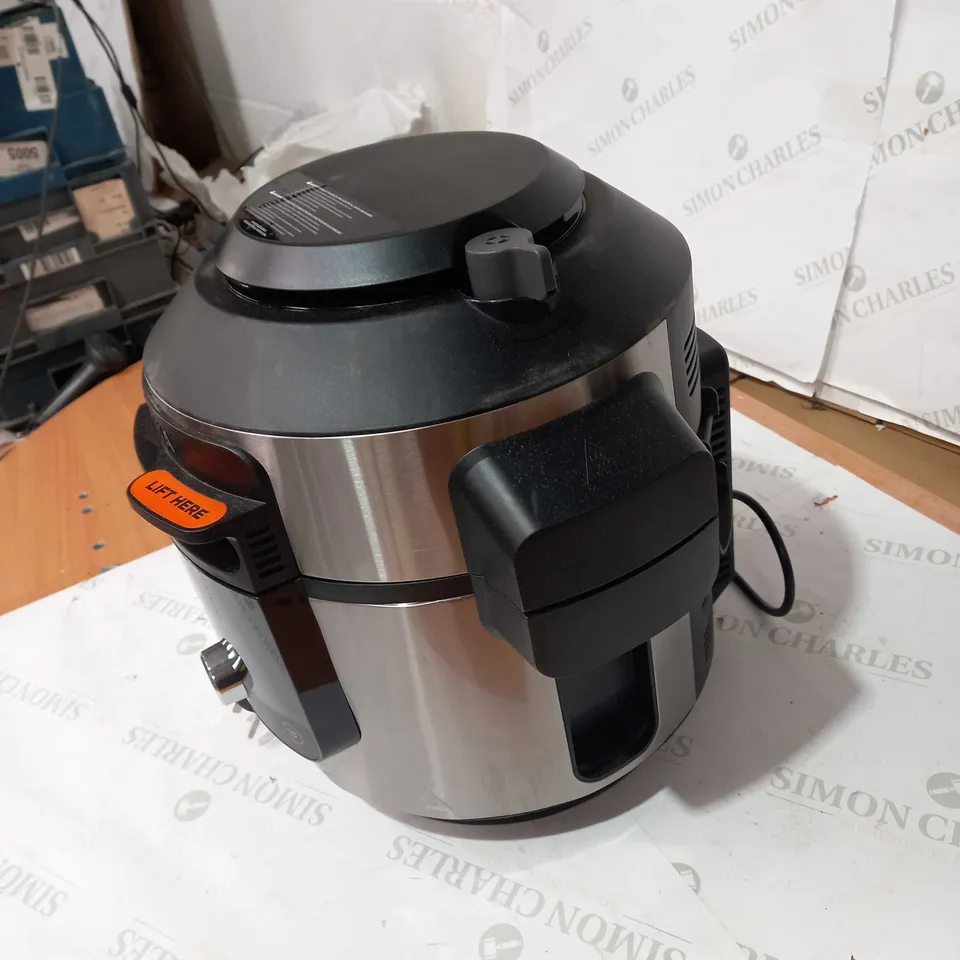 NINJA FOODI MAX MULTI COOKER