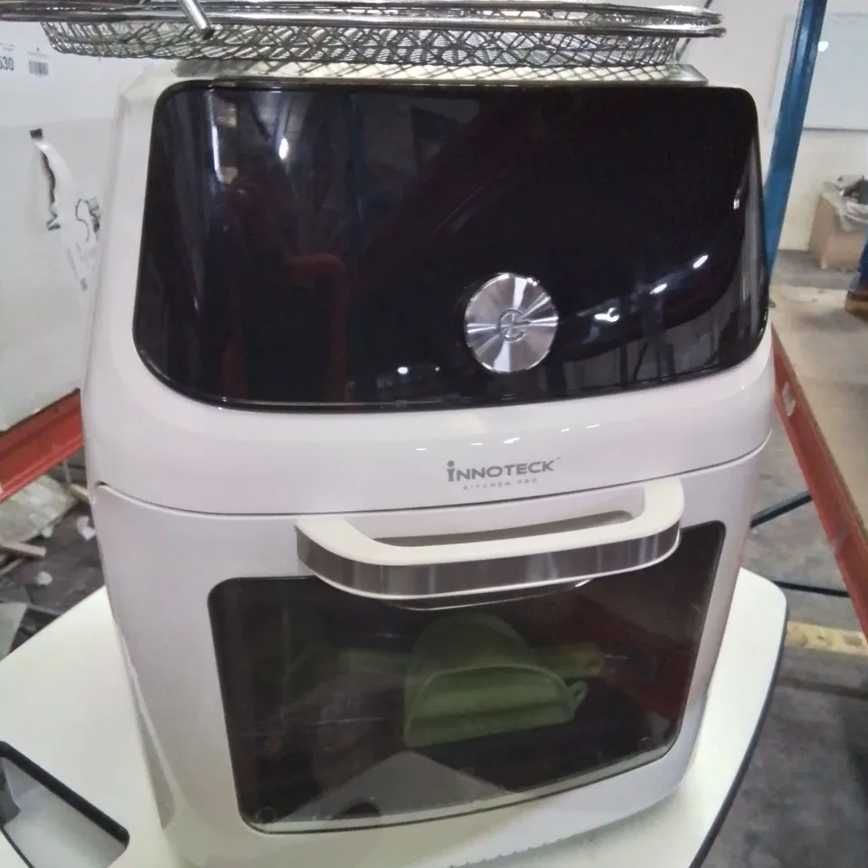 BOXED INNOTECK KITCHEN PRO 6 IN 1 AIR FRYER OVEN