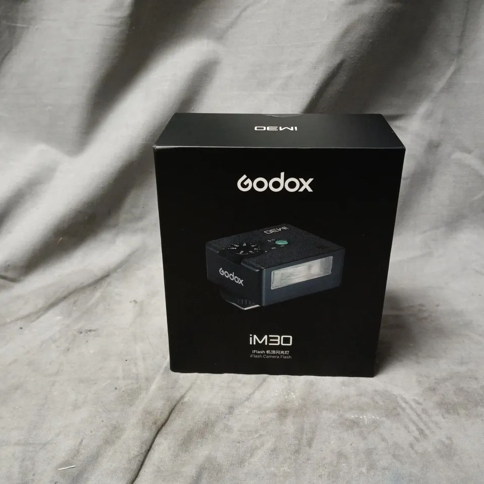 GODOX IM30 CAMERA FLASH – BOXED