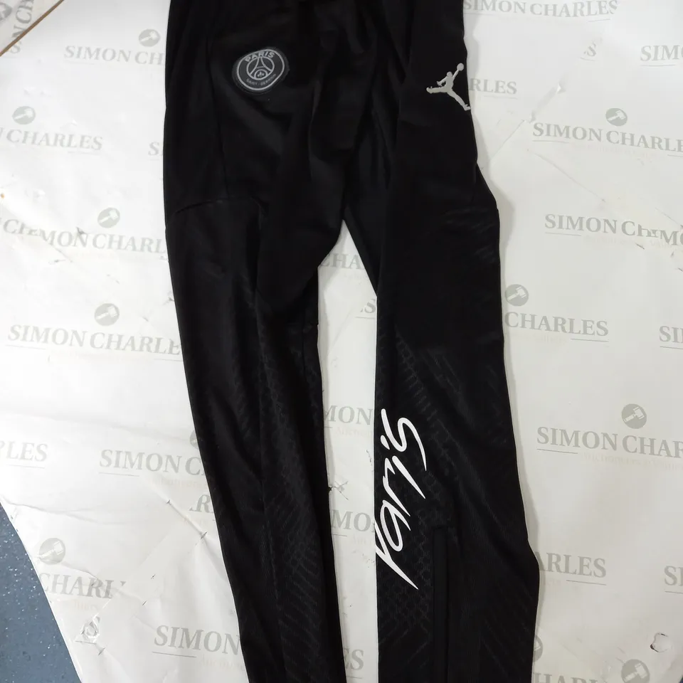NIKE PSG TRAINING TRACKSUIT - MEDIUM