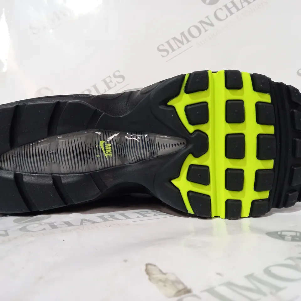 PAIR OF NIKE AIR MAX SHOES IN BLACK/GREY/NEON GREEN UK SIZE 8