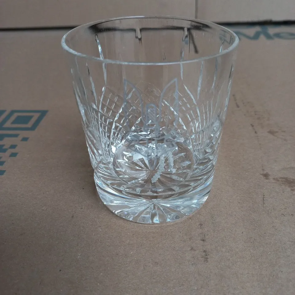 SET OF 2 "WHO DARES WINS" DRINKING GLASSES IN BOX