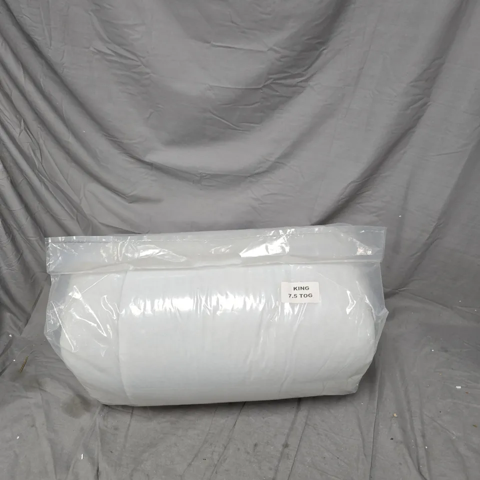 KING SIZE DUVET – 7.5 TOG