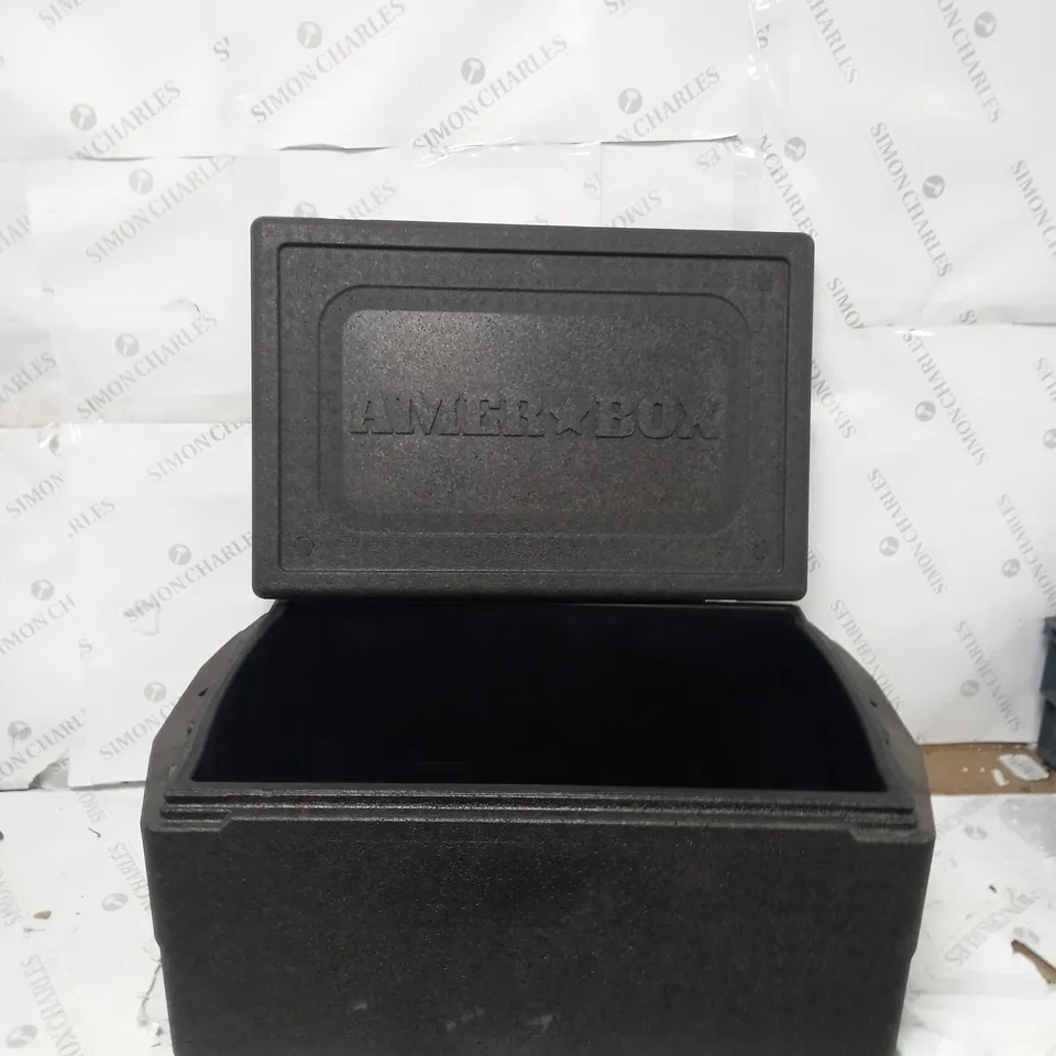 LARGE AMER BOX WITH SEALED LID 