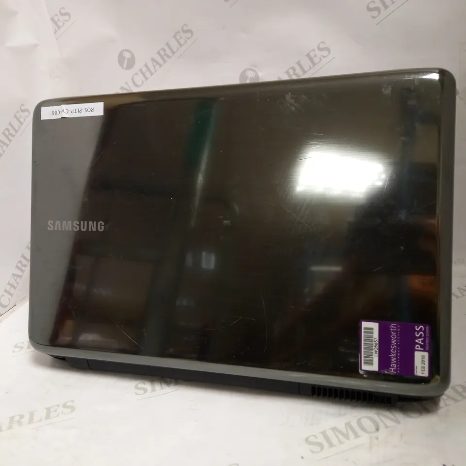 SAMSUNG R540 LAPTOP