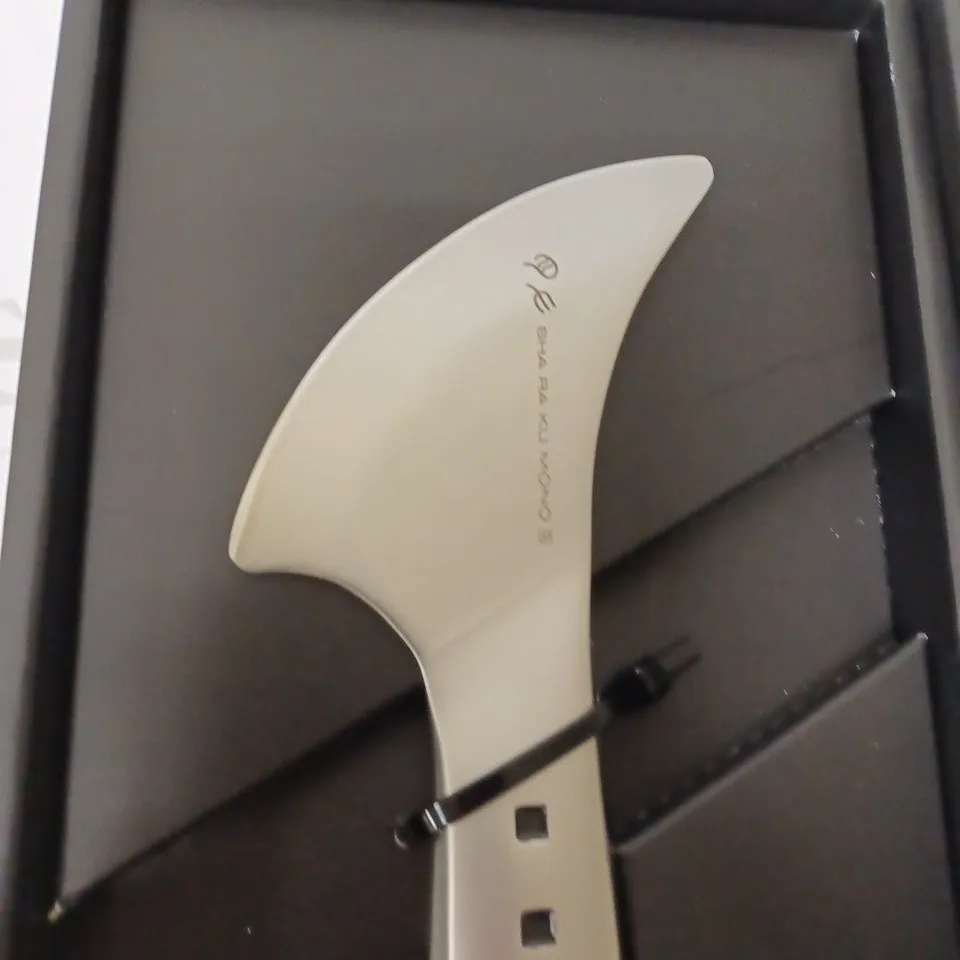 BOXED SHA RA KU MONO MOLYBDENUM VANADIUM STEEL 18-8 STAINESS STEEL FJ-10 10CM HERB KNIFE