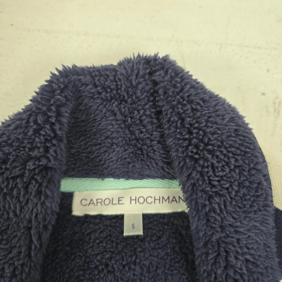 CAROLE HOCHMAN WOMEN'S HACCI BONDED SHERPA CARDIGAN – NAVY FLORAL, SIZE S