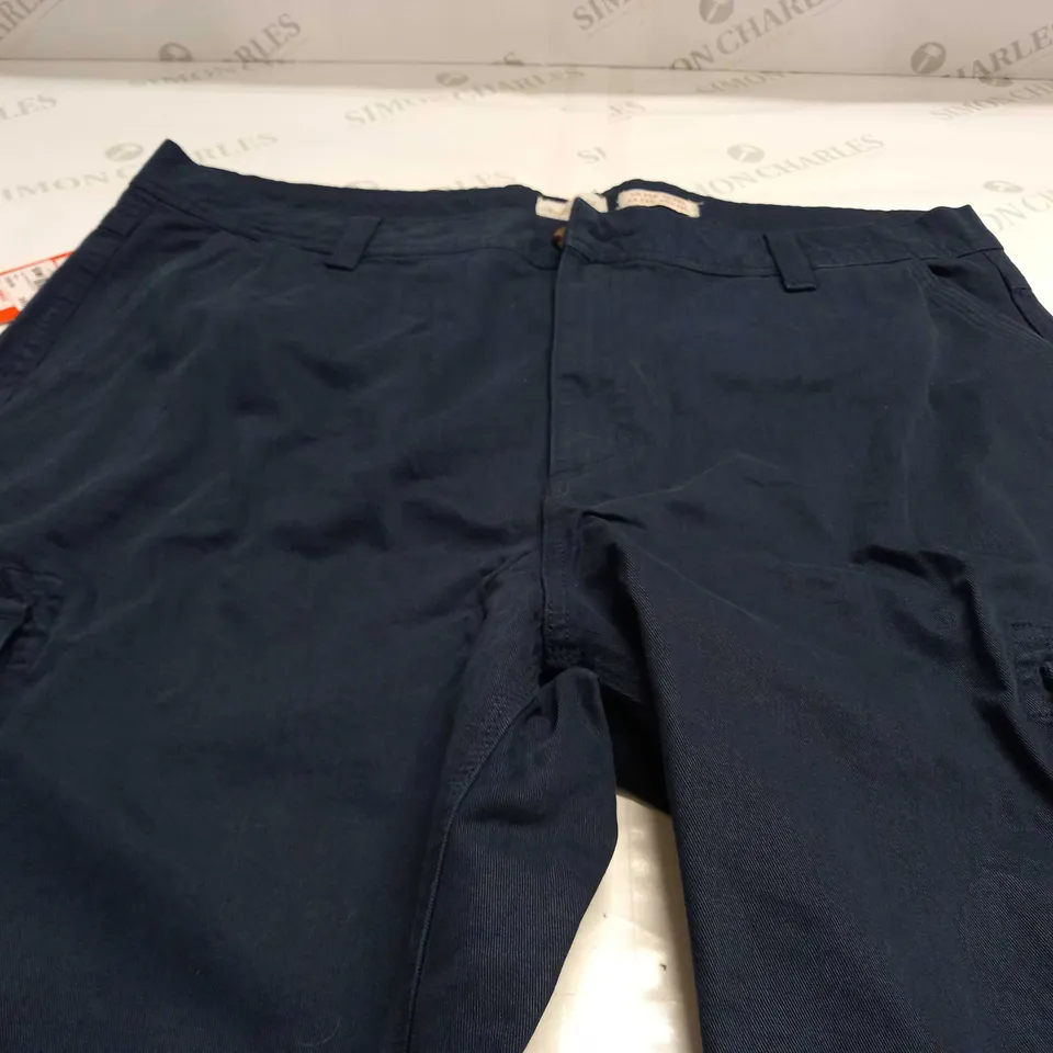 SOULCAL & CO UTILITY SHORTS IN NAVY - XXL