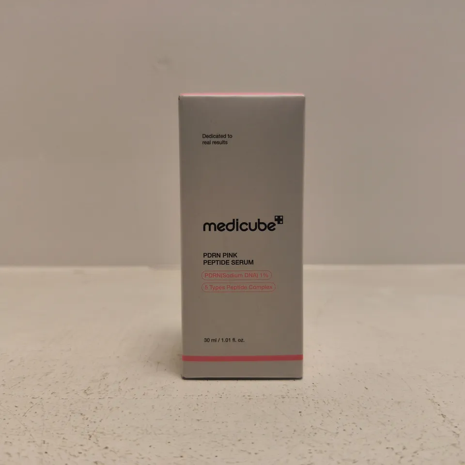 MEDICUBE PDRN PINK PEPTIDE SERUM (30ML)