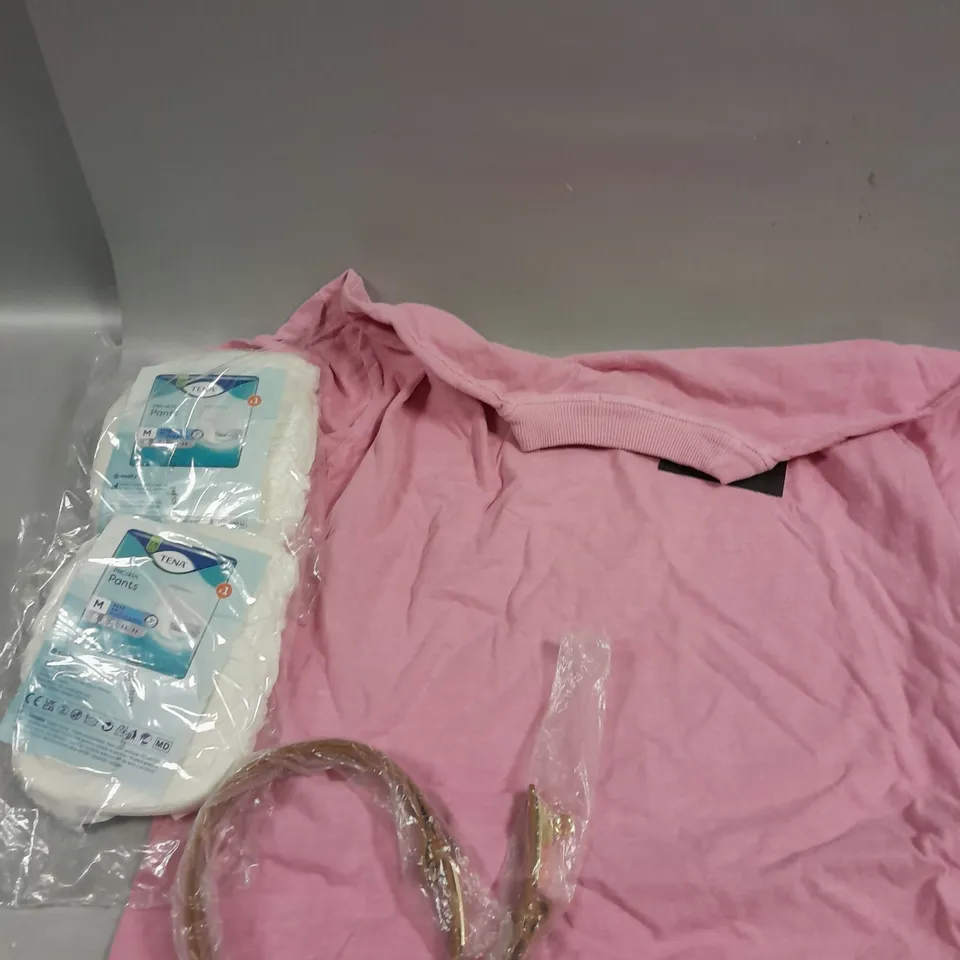 APPROXIMATELY 10 ASSORTED CLOTHING PRODUCTS IN VARIOUS SIZES