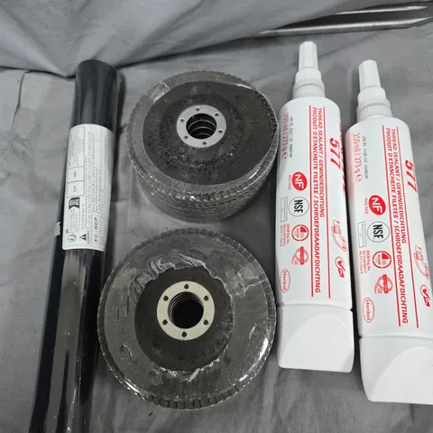 BOX OF ASSORTED ITEMS TO INCLUDE - LOCTITE 577 - MOUSE TRAP - GRINDING DISCS 