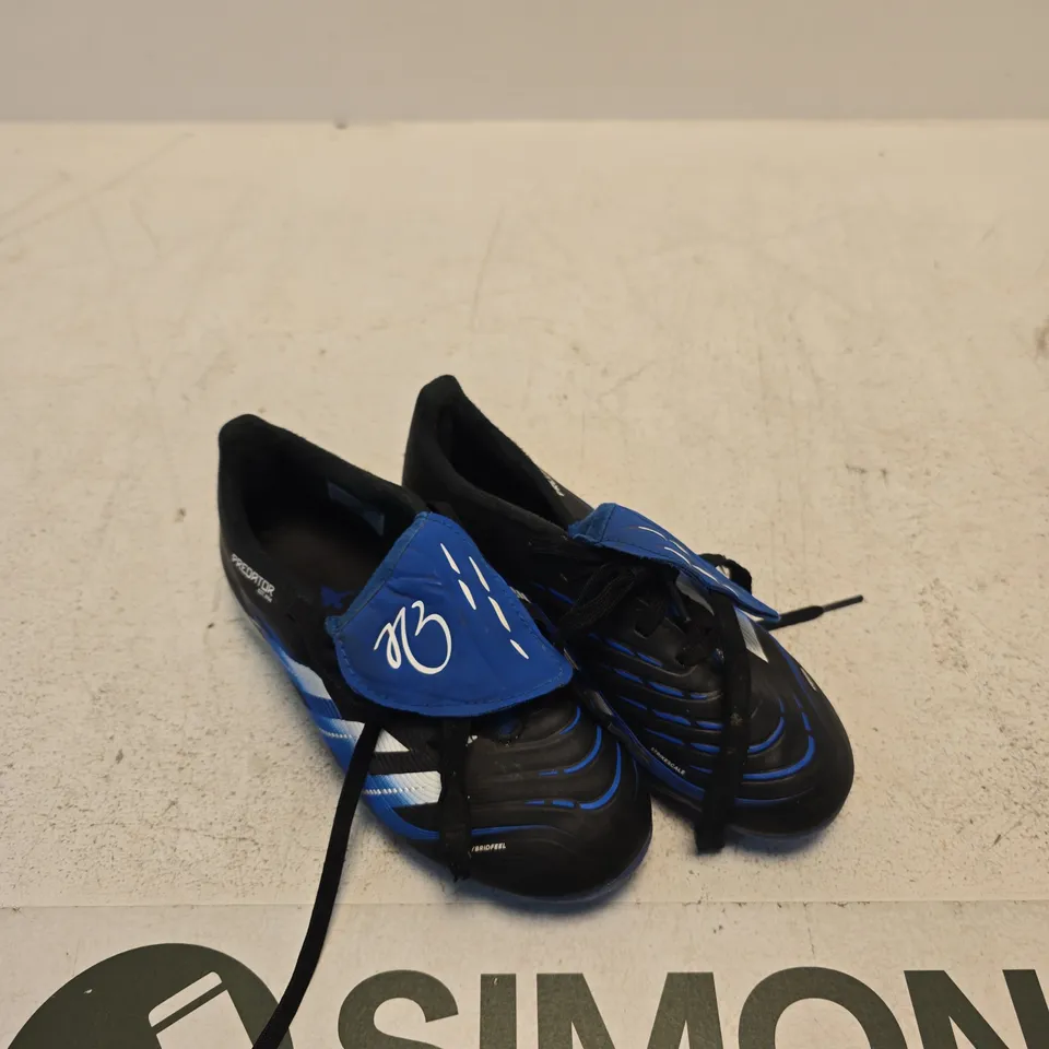ADIDAS PREDATOR FOOTBALL BOOTS – BLUE/BLACK, UK SIZE 1.5 (CHILD)