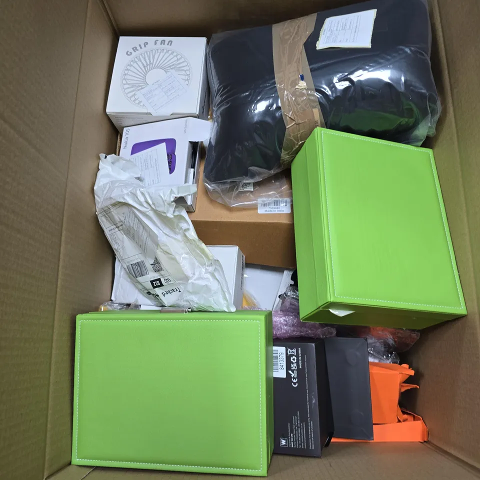 BOX OF APPROXIMATELY 20 ASSORTED ITEMS INCLUDING GRIP FAN , GREEN JEWELLERY BOX AND MUSTARD CARDIGAN