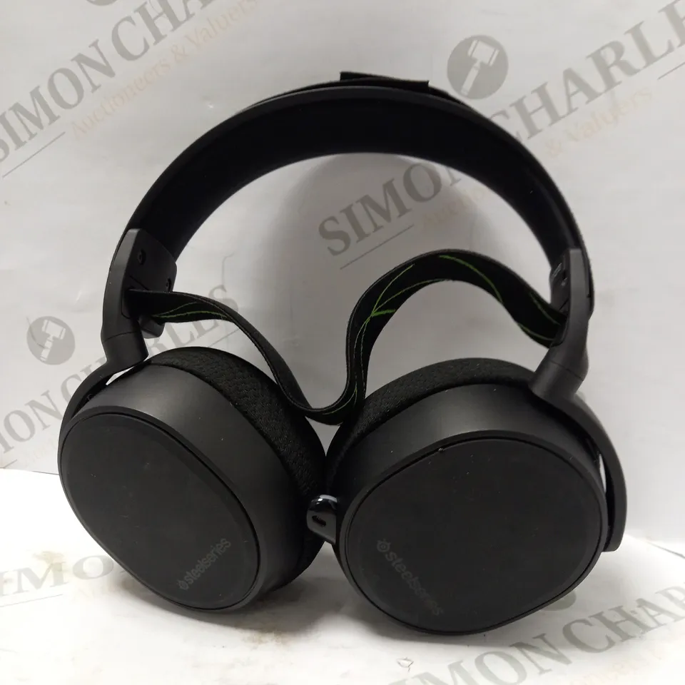 STEELSERIES ARCTIS 9X XBOX ONE WIRELESS GAMING HEADSET