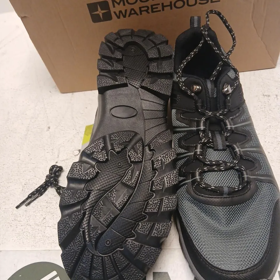 MOUNTAIN WAREHOUSE LOMOND OUTDOOR WALKING SHOES – BLACK, UK 10