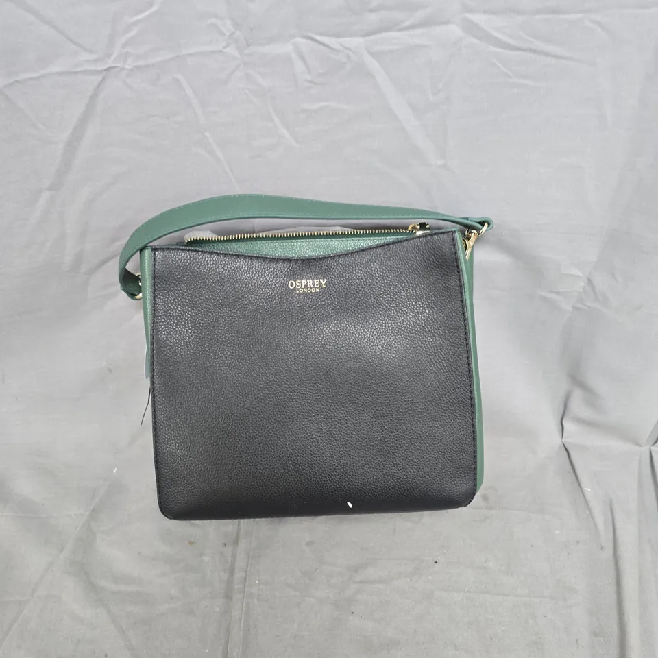 BOX OF APPROXIMATELY 20 ASSORTED ITEMS INCLUDING: OSPREY BAG, BLUE SANDALS AND TREE FIGURE