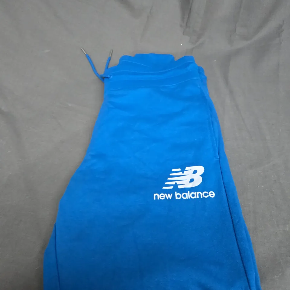 NEW BALANCE TRACKSUIT BOTTOMS M