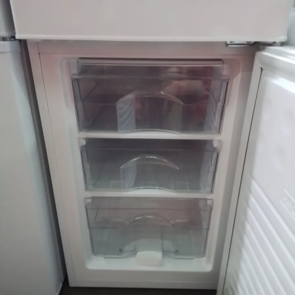 STATESMAN F1448W FREESTANDING FRIDGE FREEZER IN WHITE - UNPROCESSED RAW RETURN