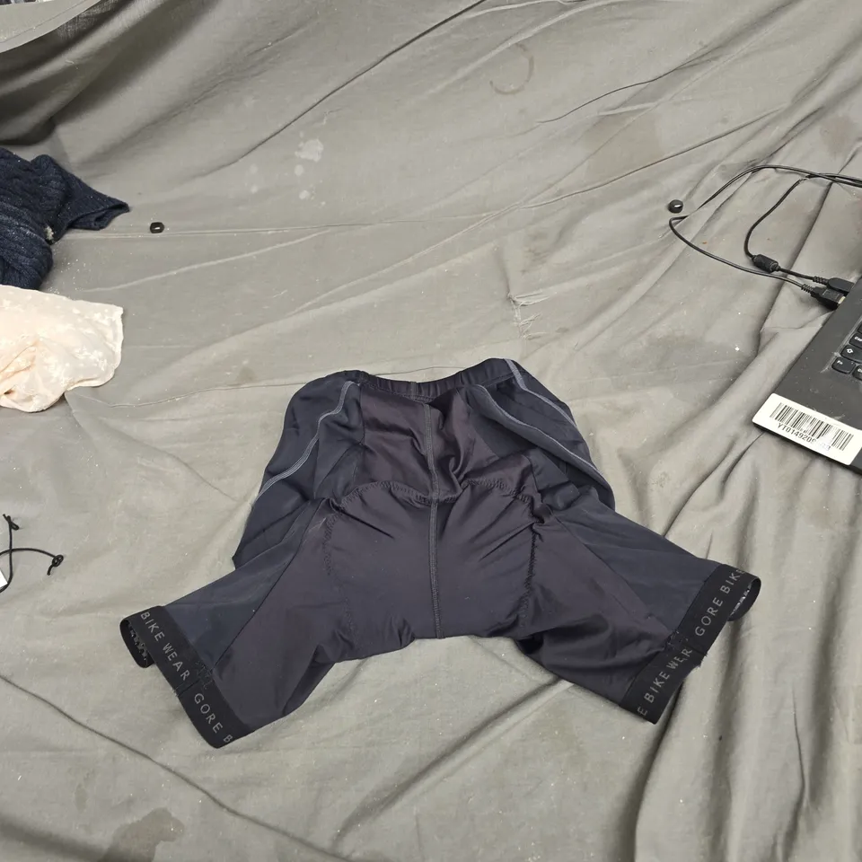 Gore Bike Wear Cycling Shorts with Blue Chamois Pad – EU 36 