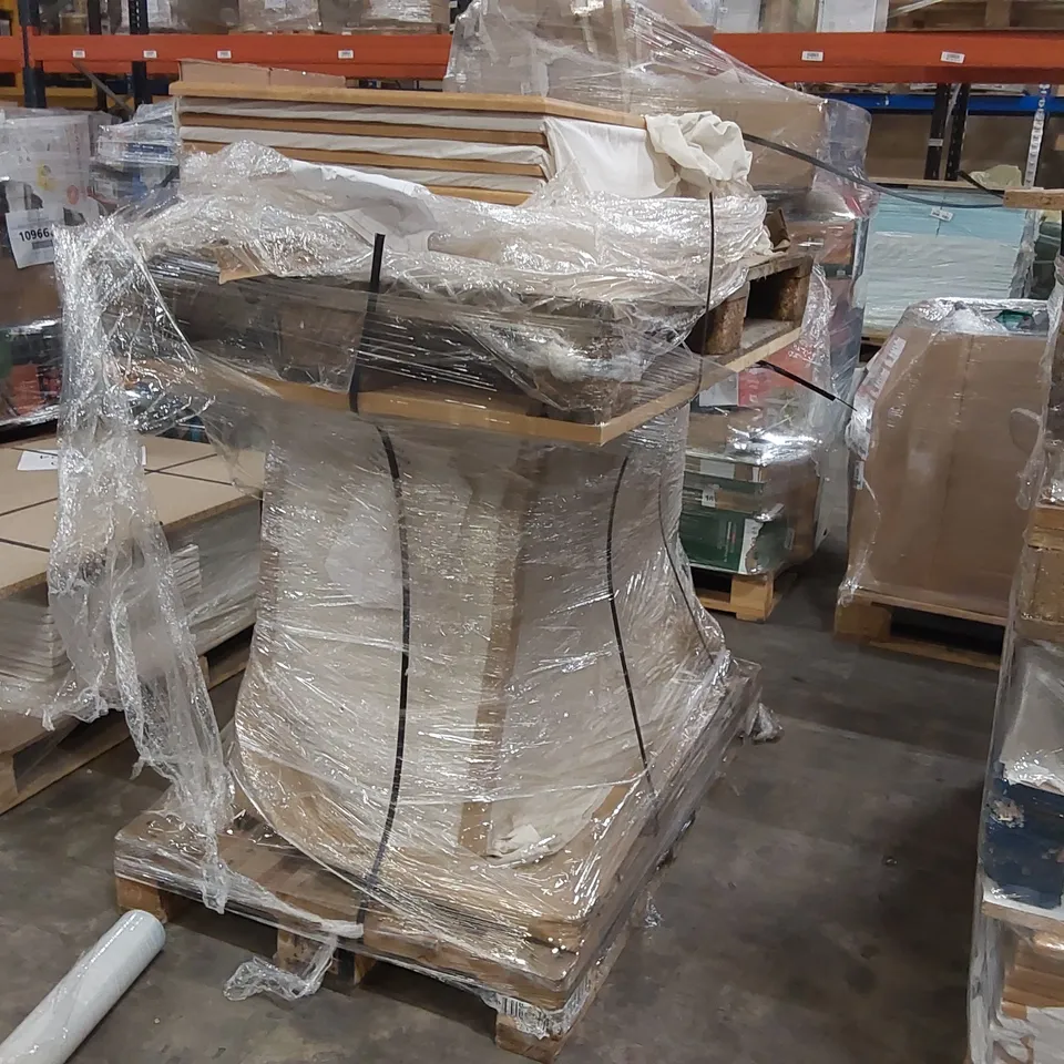 PALLET OF LARGE QUANTITY OF KITCHENS/BEDROOM REPLACEMENT CABINET DOOR/DRAWER/END PANELS IN ASSORTED SIZES