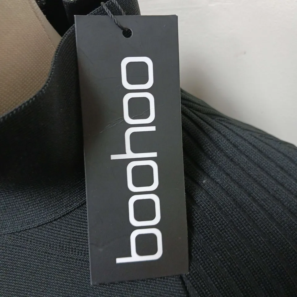 BOOHOO MONO BONDAGE CUT OUT MINI DRESS BLACK SIZE 18