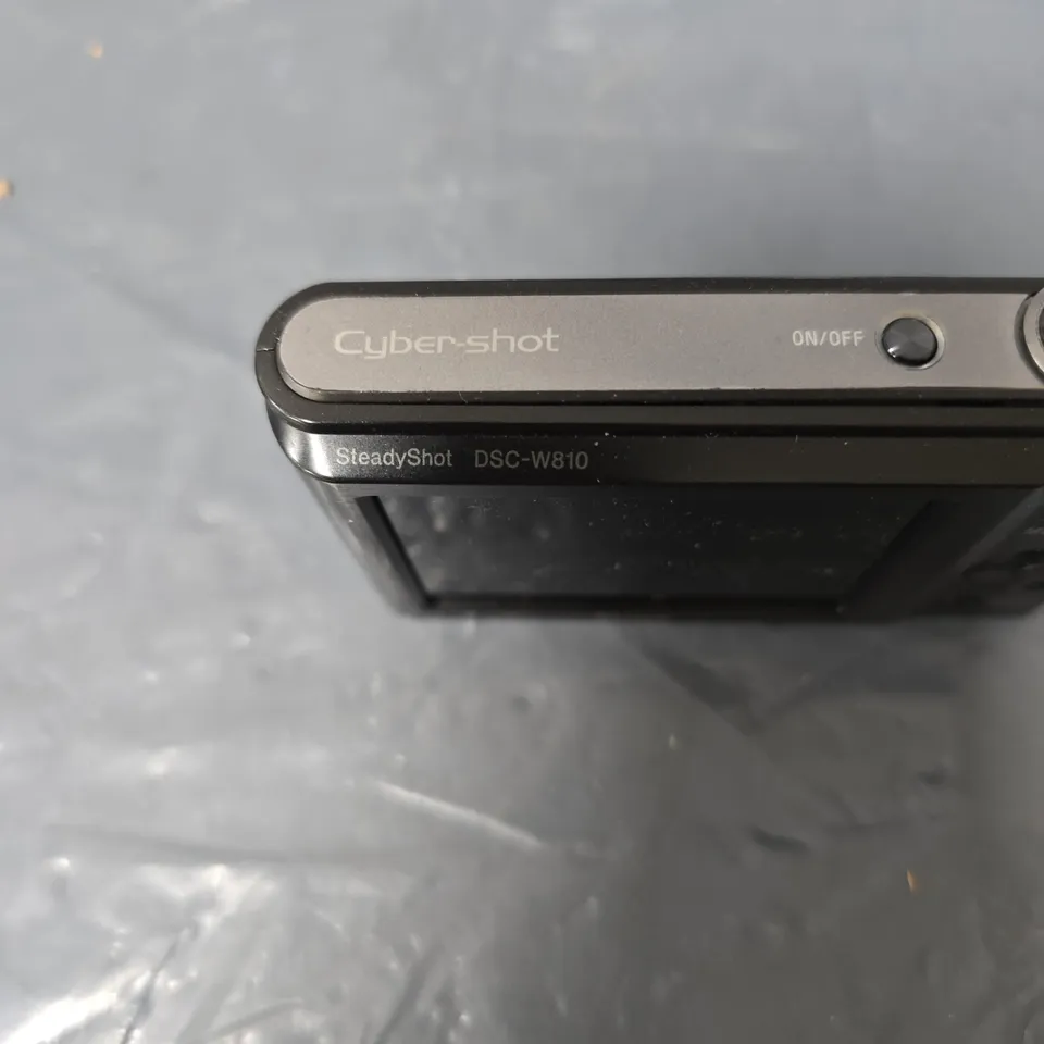 SONY CYBER-SHOT DSC-W810 DIGITAL CAMERA – 20.1MP, 6X OPTICAL ZOOM, BLACK UNBOXED